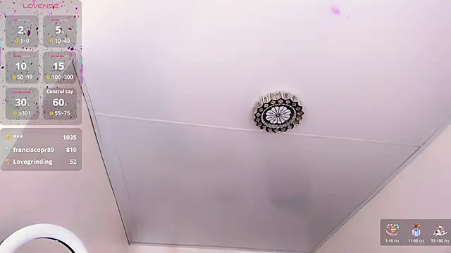 Snapshot of Rossedewitt_ chatting on September 27, 2025, 7:09 pm Rossedewitt  online show from September 27, 2025, 7:09 pm