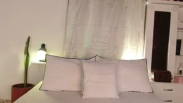 Snapshot of brunoorangel1 chatting on September 29, 2025, 5:29 pm brunoorangel1 online show from September 29, 2025, 5:29 pm