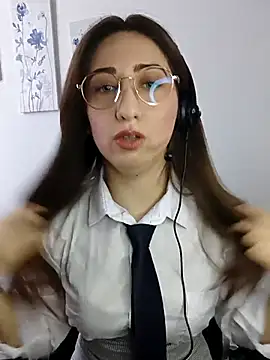 Snapshot of SUSY__06 chatting on September 26, 2025, 12:01 pm SUSY  06 online show from September 26, 2025, 12:01 pm