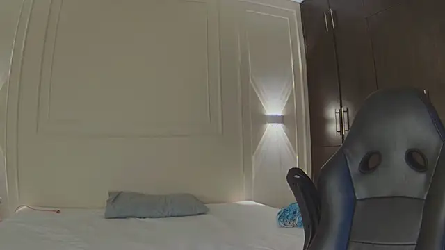 rachell owen online show from December 23, 2025, 5:07 am