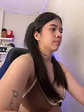 Snapshot of alhaana_ chatting on September 19, 2025, 9:08 pm alhaana  online show from September 19, 2025, 9:08 pm