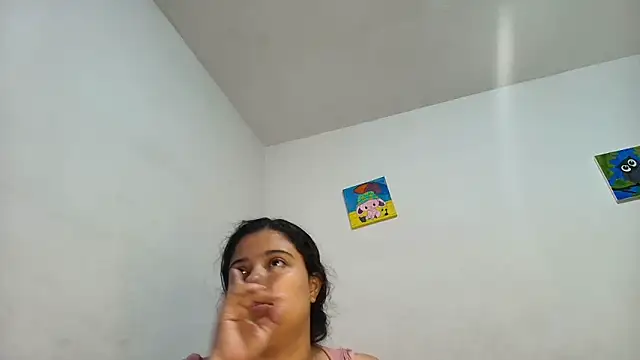 luisahot 9727 online show from March 23, 2026, 7:41 am