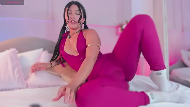 kassia kim online show from March 18, 2026, 6:38 am