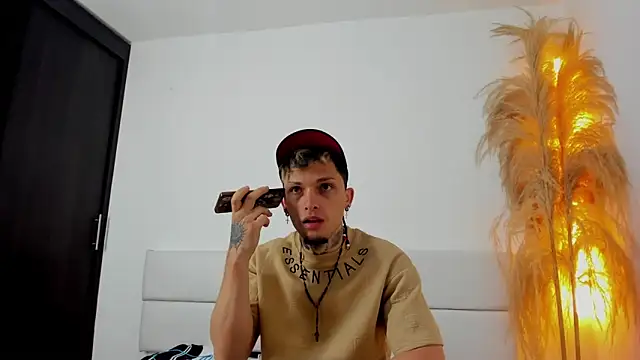 Kieran kian online show from April 6, 2026, 3:13 am