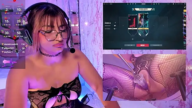 AriaNova  online show from May 15, 2026, 1:25 am