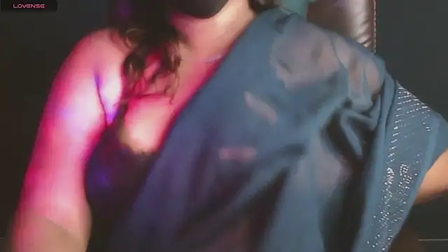 darling devil online show from April 12, 2026, 4:54 pm