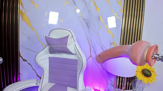 Snapshot of abby_deep_2 chatting on October 21, 2025, 9:41 am abby deep 2 online show from October 21, 2025, 9:41 am