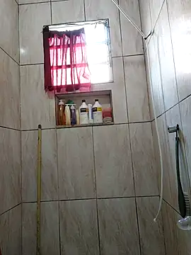 Snapshot of fannyorgastic chatting on December 5, 2025, 5:44 pm fannyorgastic online show from December 5, 2025, 5:44 pm