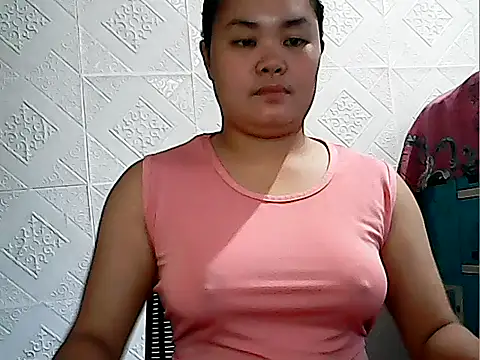 CreamyPussy4uxx online show from March 9, 2026, 12:58 am