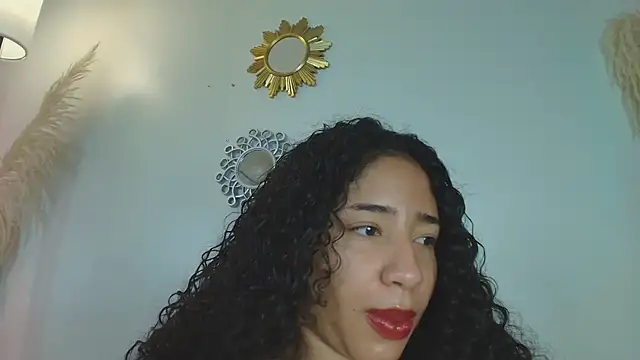 Snapshot of HairyAillyn chatting on June 24, 2026, 4:00 am HairyAillyn online show from June 24, 2026, 4:00 am