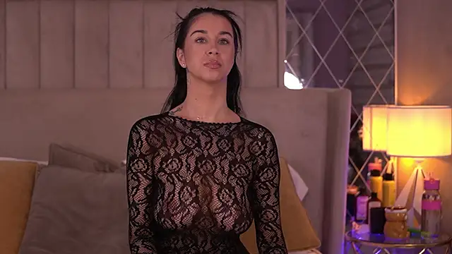 FrancescaDante online show from January 12, 2026, 6:53 am