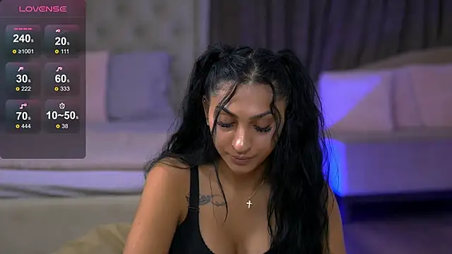 Snapshot of EmaHallee chatting on September 23, 2025, 6:42 am EmaHallee online show from September 23, 2025, 6:42 am