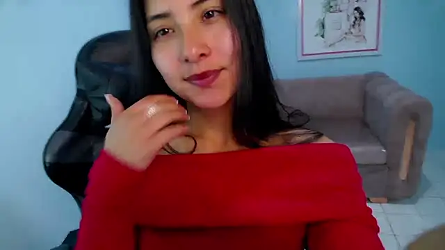 Snapshot of victoria_hernandez_t_ chatting on October 10, 2025, 12:50 pm victoria hernandez t  online show from October 10, 2025, 12:50 pm