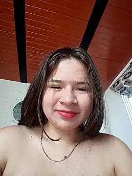 Snapshot of Isa_Acosta chatting on October 17, 2025, 2:19 pm Isa Acosta online show from October 17, 2025, 2:19 pm