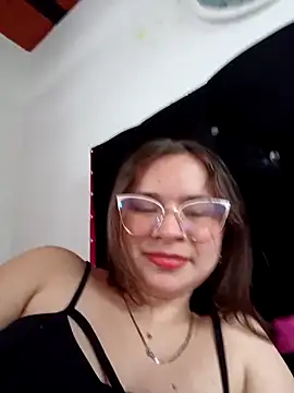 Snapshot of Isa_Acosta chatting on October 7, 2025, 5:36 pm Isa Acosta online show from October 7, 2025, 5:36 pm