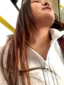 KissMeEva online show from October 4, 2025, 8:16 am