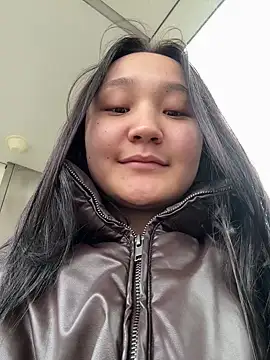 KissMeEva online show from October 19, 2025, 8:39 am