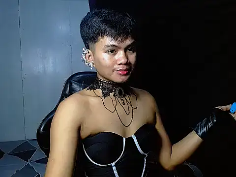 Snapshot of Alexx_143 chatting on November 14, 2025, 12:14 am Alexx 143 online show from November 14, 2025, 12:14 am