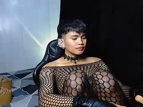 Snapshot of Alexx_143 chatting on November 12, 2025, 11:58 am Alexx 143 online show from November 12, 2025, 11:58 am