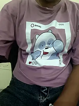 Snapshot of Alia-00 chatting on September 30, 2025, 3:23 am Alia-00 online show from September 30, 2025, 3:23 am