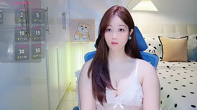 Xiaotantan-99 online show from May 13, 2026, 7:32 pm