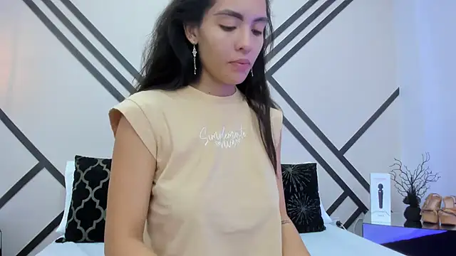 MadissonScotts online show from October 9, 2025, 11:55 am