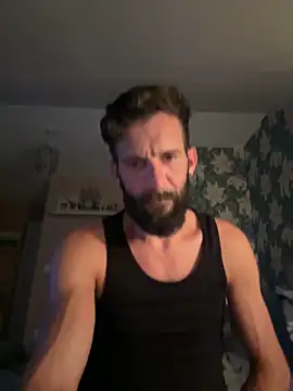 Snapshot of Michel_huge chatting on September 25, 2025, 5:08 pm Michel huge online show from September 25, 2025, 5:08 pm