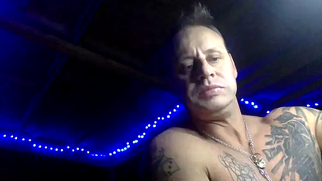 Snapshot of backdoorgalore4you chatting on September 9, 2025, 8:51 pm backdoorgalore4you online show from September 9, 2025, 8:51 pm