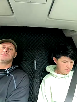 Snapshot of backdoorgalore4you chatting on October 6, 2025, 8:26 am backdoorgalore4you online show from October 6, 2025, 8:26 am