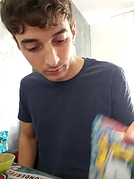 Thelouniost334    online show from November 9, 2025, 12:42 pm