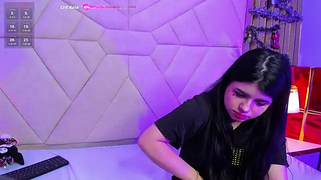 EmilyANDrew  online show from December 21, 2025, 5:31 am