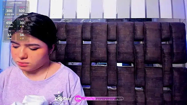 EmilyANDrew  online show from October 14, 2025, 4:57 am