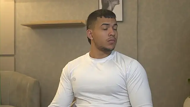 Thiago Valente online show from February 24, 2026, 1:45 pm