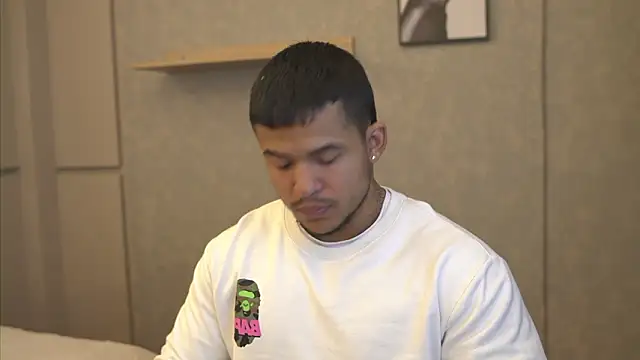 Thiago Valente online show from March 2, 2026, 1:18 pm