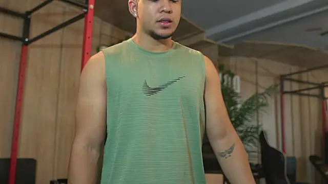 Thiago Valente online show from May 29, 2026, 1:28 pm