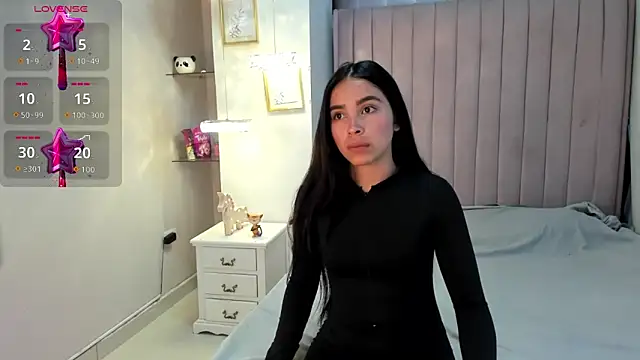 CandySays online show from October 30, 2025, 12:14 pm