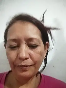 Snapshot of marinita13 chatting on September 21, 2025, 3:33 am marinita13 online show from September 21, 2025, 3:33 am