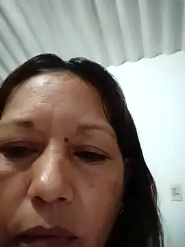 marinita13 online show from February 21, 2026, 1:51 am