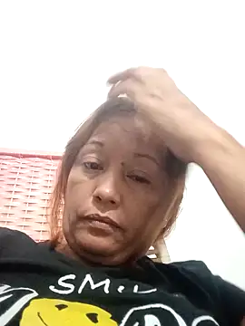 marinita13 online show from April 7, 2026, 1:40 am