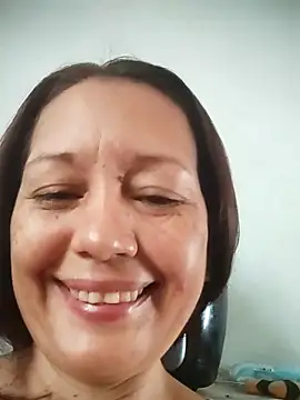 Snapshot of marinita13 chatting on October 1, 2025, 2:43 pm marinita13 online show from October 1, 2025, 2:43 pm