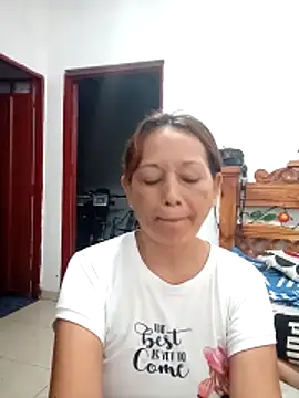 marinita13 online show from April 15, 2026, 2:39 am