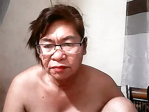 Hottestsexxy Elynnn online show from April 10, 2026, 9:38 am