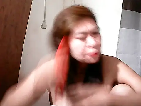 Snapshot of Hottestsexxy_Elynnn chatting on October 12, 2025, 6:26 am Hottestsexxy Elynnn online show from October 12, 2025, 6:26 am