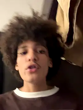 Max Rain online show from December 14, 2025, 4:40 am