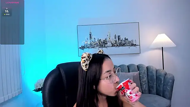 July Adams online show from February 11, 2026, 3:50 am