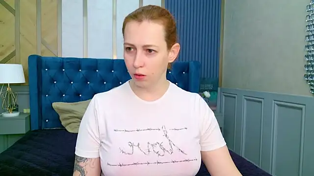 Snapshot of Evie_Bennet chatting on September 26, 2025, 11:06 am Evie Bennet online show from September 26, 2025, 11:06 am