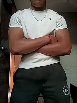 yourcrush0123 online show from December 18, 2025, 11:14 am