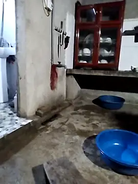 Snapshot of Tiyir597 chatting on February 6, 2026, 1:23 am Tiyir597 online show from February 6, 2026, 1:23 am