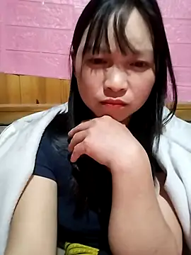 Tiyir597 online show from November 11, 2025, 2:45 pm