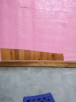 Snapshot of Tiyir597 chatting on February 1, 2026, 2:10 am Tiyir597 online show from February 1, 2026, 2:10 am